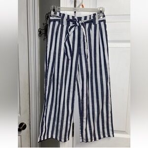 SHEIN Girls Goucho Pants Sz 10 Blue & White Stripe Wide Leg Crop Belted